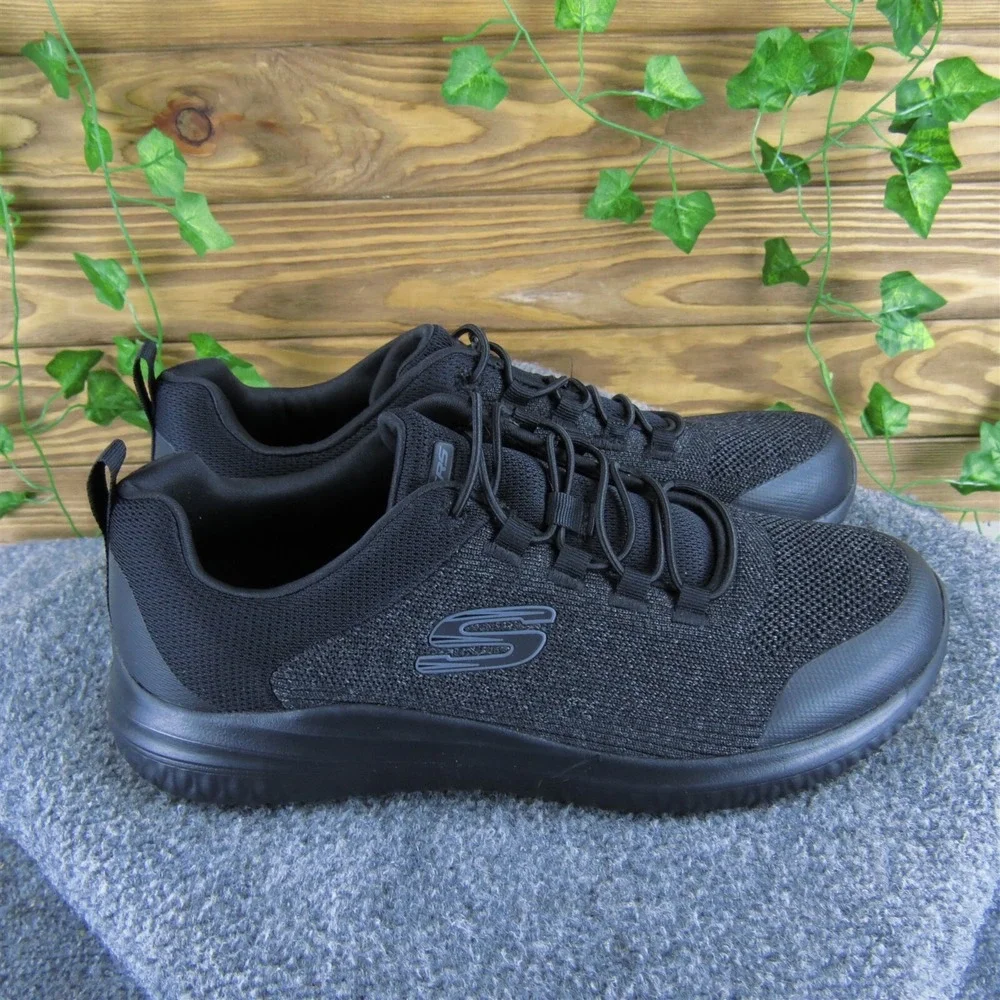SKECHERS Men Relaxed Fit Memory Foam Sneaker Black Textile 10.5 Gently Used 2025
